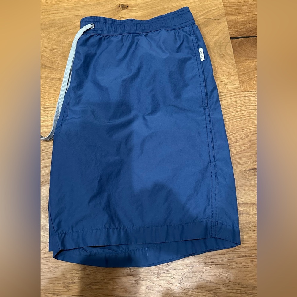 ONIA Charles 7" Swim Trunk in Blue